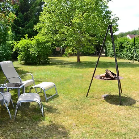 Jan 아파트 부스트로우